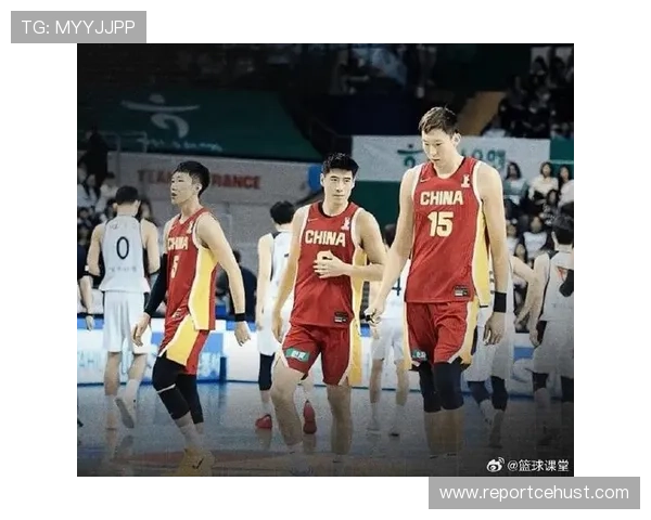 中国男篮逆袭胜韩国，全队合力拼搏实现亚锦赛四强梦想