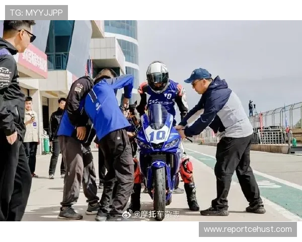 摩托大奖赛新赛季风云再起车手转会技术革新引发全球关注激烈角逐